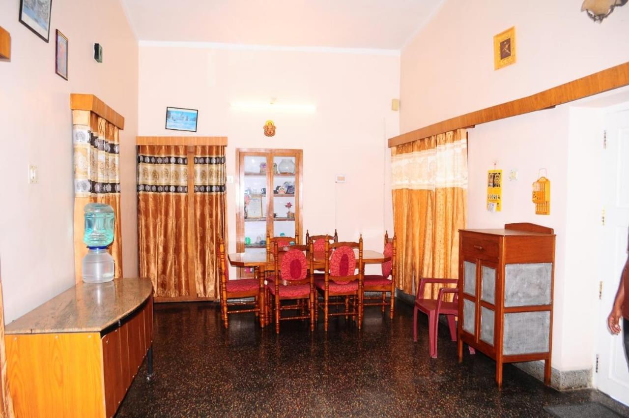 Park Corner Home Stay Coonoor Luaran gambar